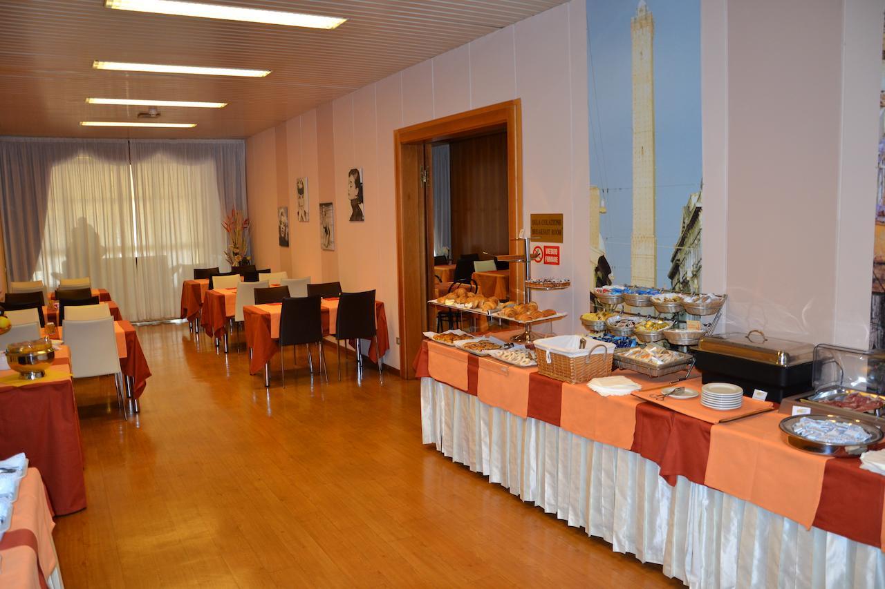 Jr Hotels Gate 7 Bologna Calderara di Reno Luaran gambar