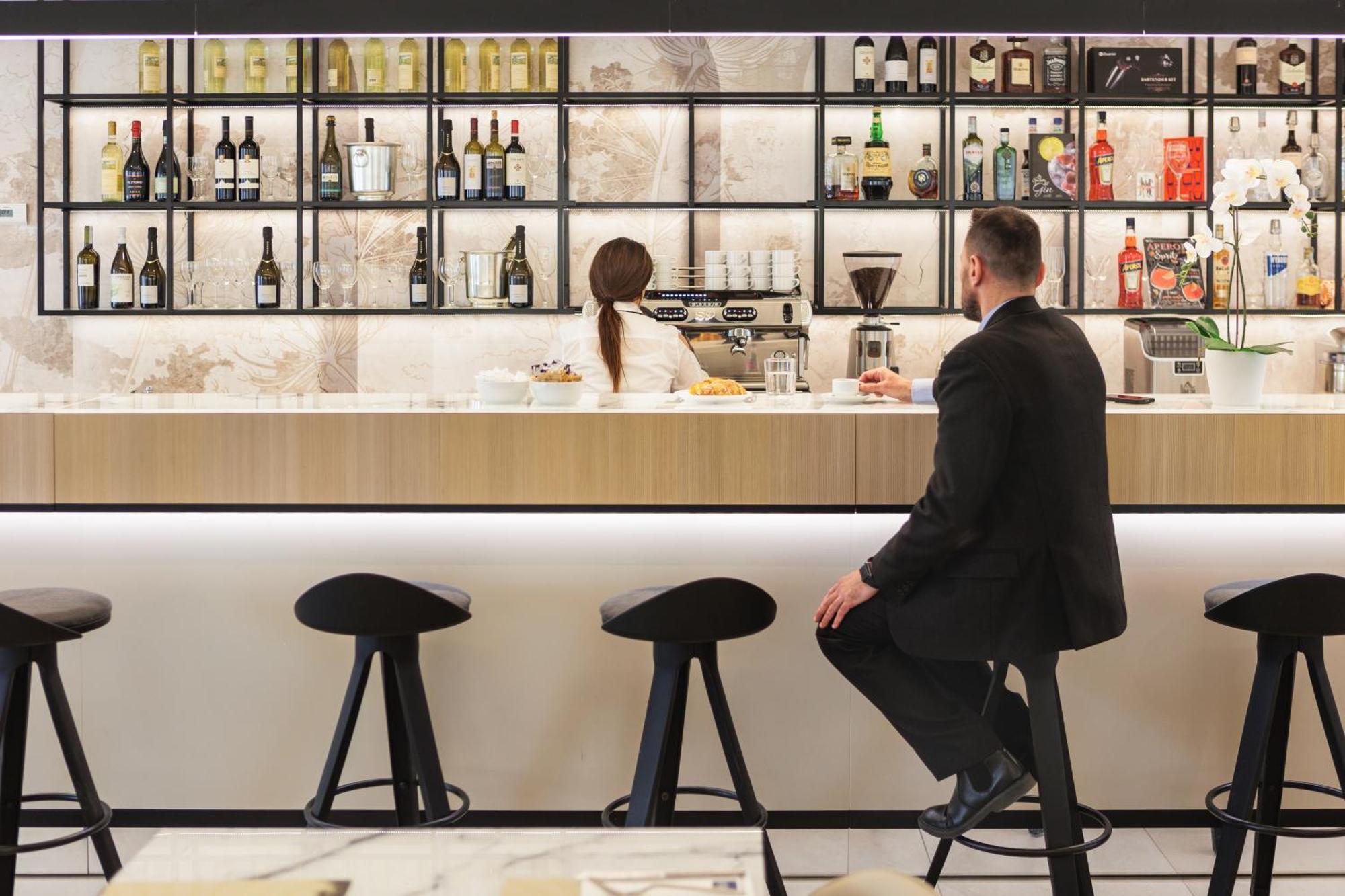 Jr Hotels Gate 7 Bologna Calderara di Reno Luaran gambar
