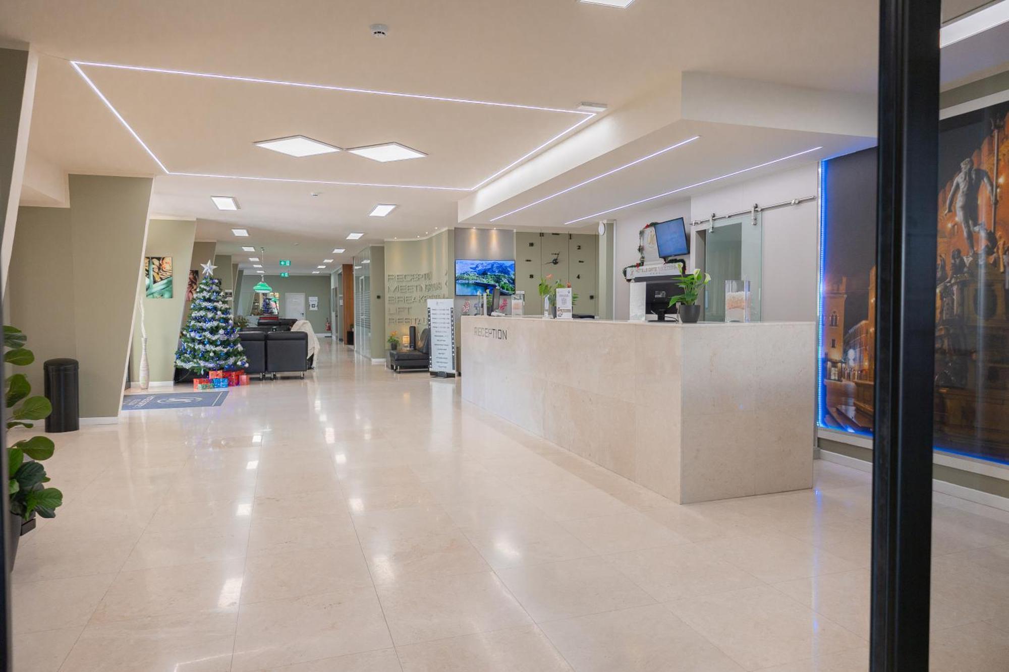 Jr Hotels Gate 7 Bologna Calderara di Reno Luaran gambar