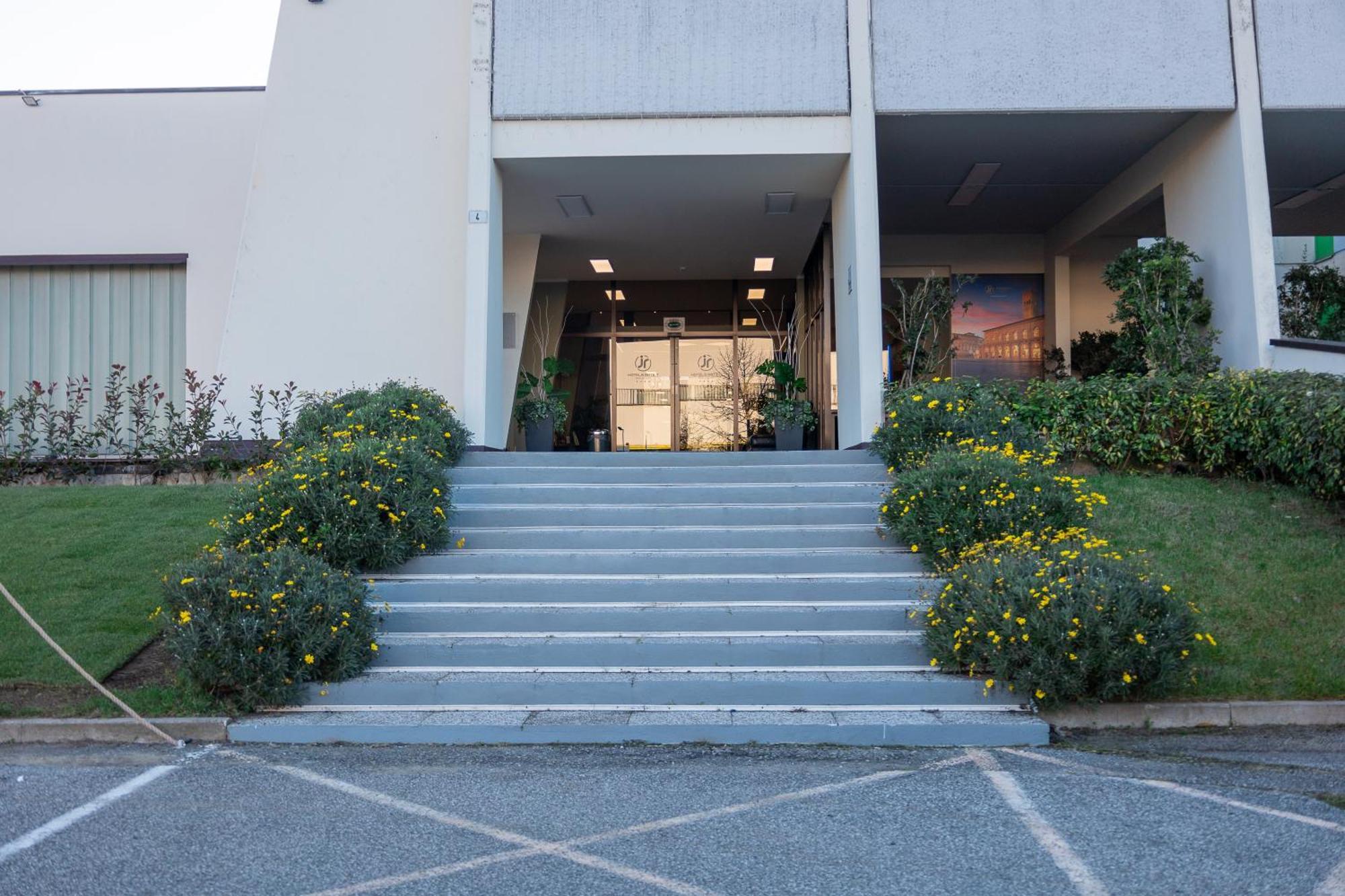 Jr Hotels Gate 7 Bologna Calderara di Reno Luaran gambar